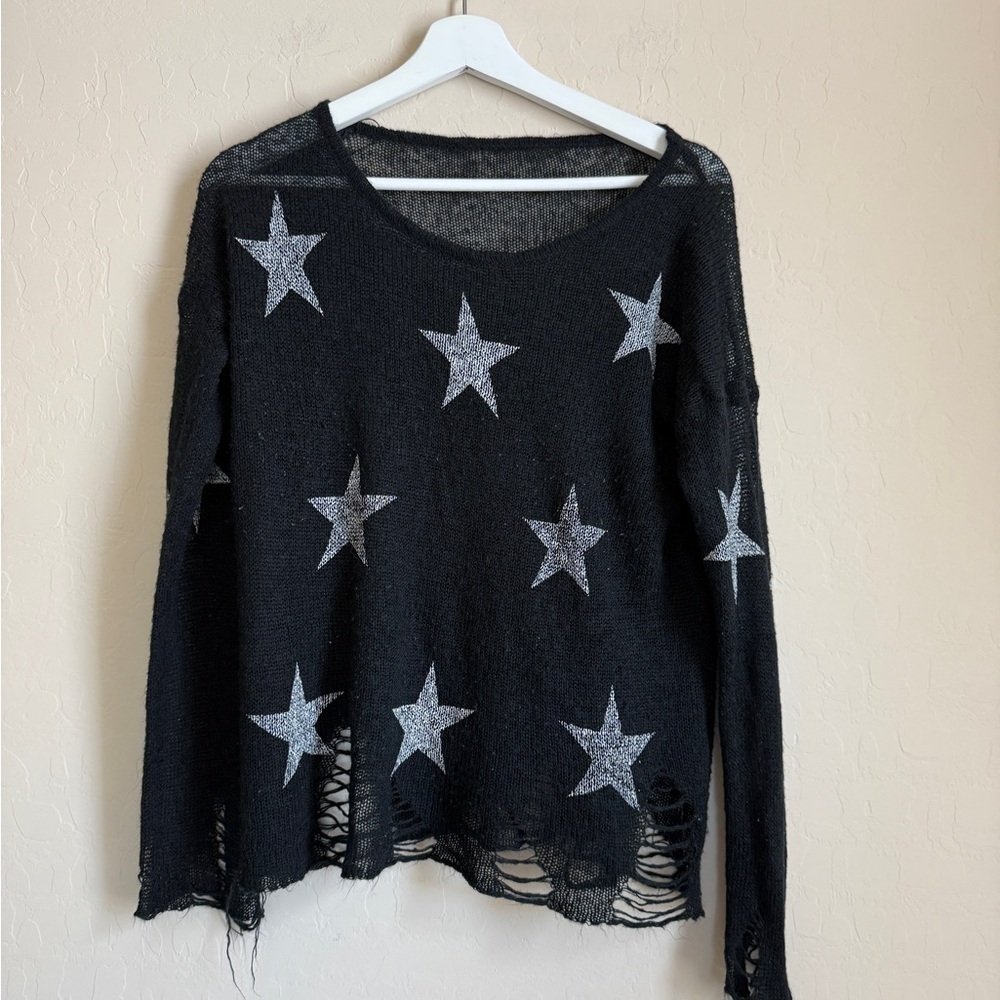 Black Star Patterned Women's Distressed Sweater Top Medium